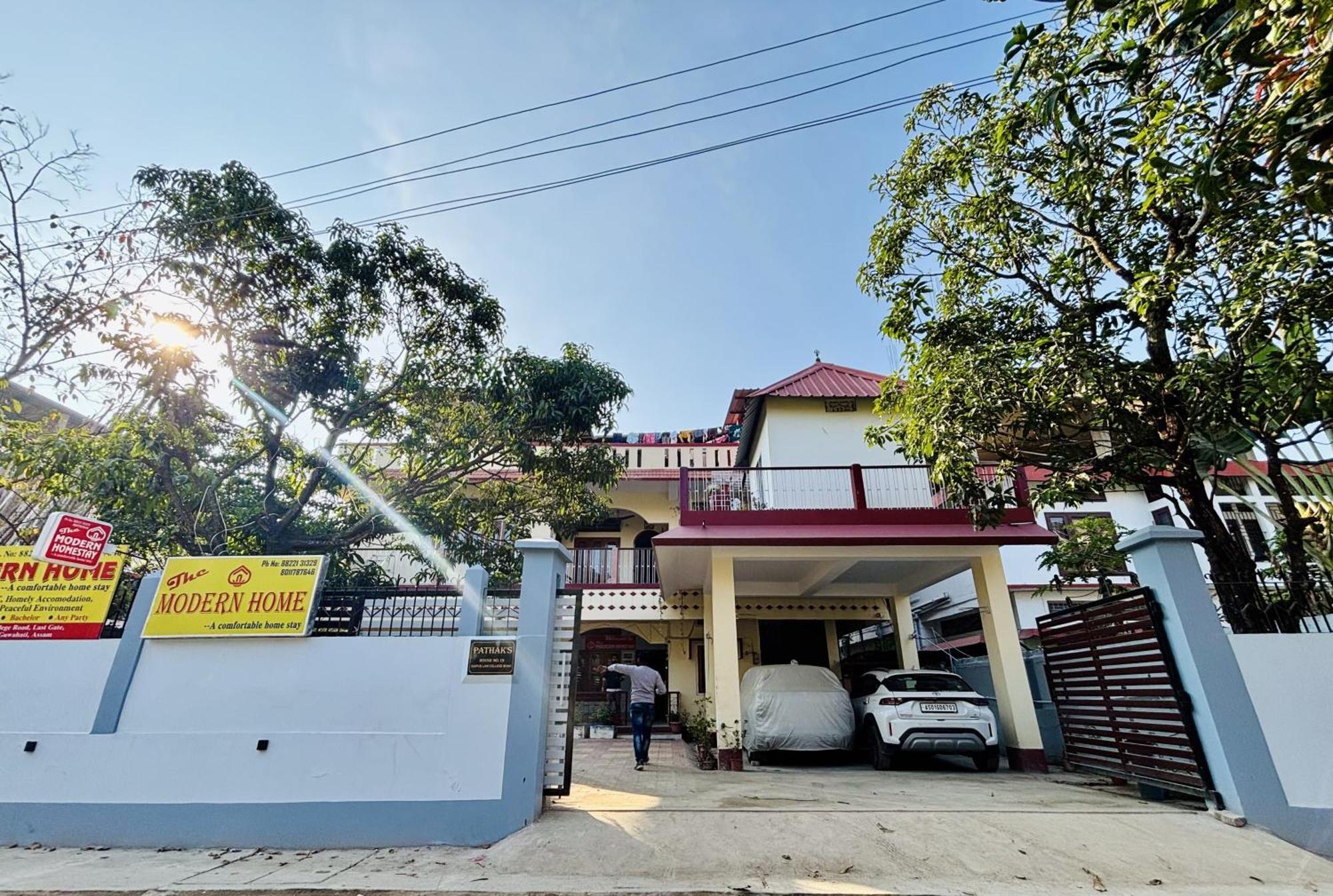 Capital Heritage Homestay Guwahati Exterior foto